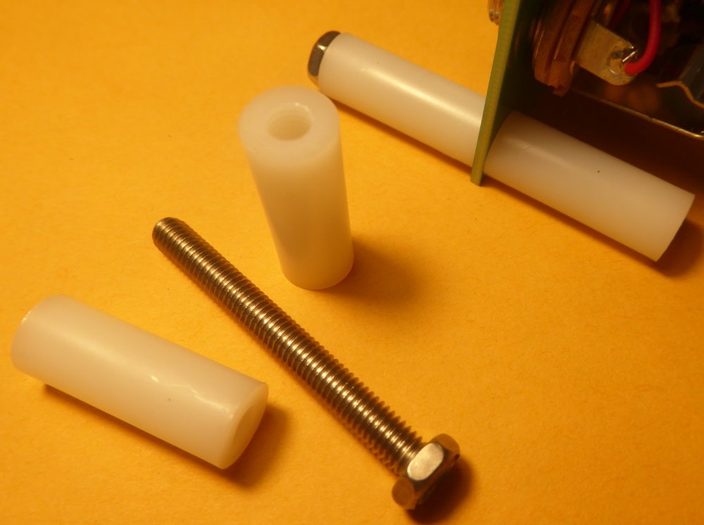 Mounting Feet Hardware for AM
              Radio